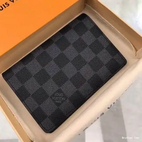 Brother Sam Yupoo 19T1L0031 Bags LV 0823